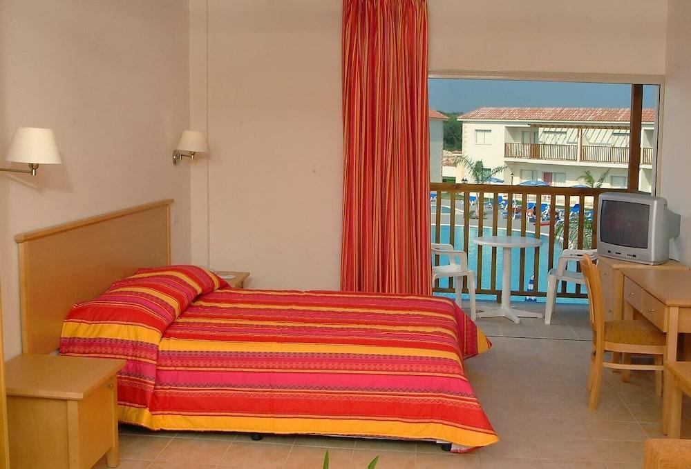 Complex Tsokkos Paradise Village Ayia Napa